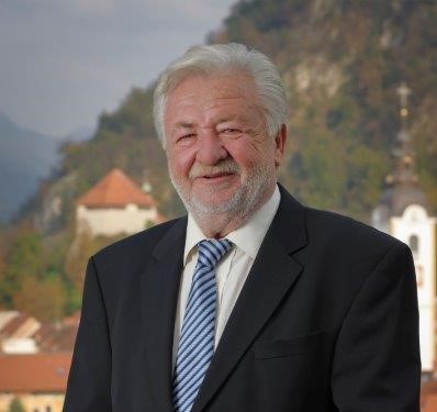 Anton Tone Smolnikar